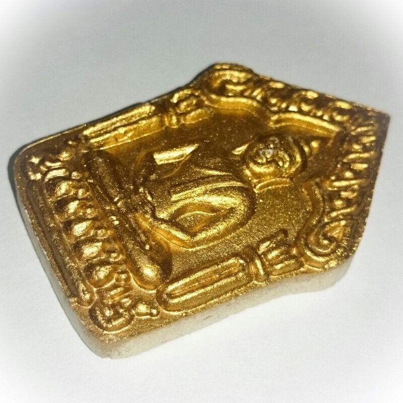 Pra Khun Phaen Wang Sila Reuks edition 2555 BE  - Pong Prai Kumarn + Puttakun Powders with Ploi Sek Insert and Gold Leaf Face - Wat Laharn Rai