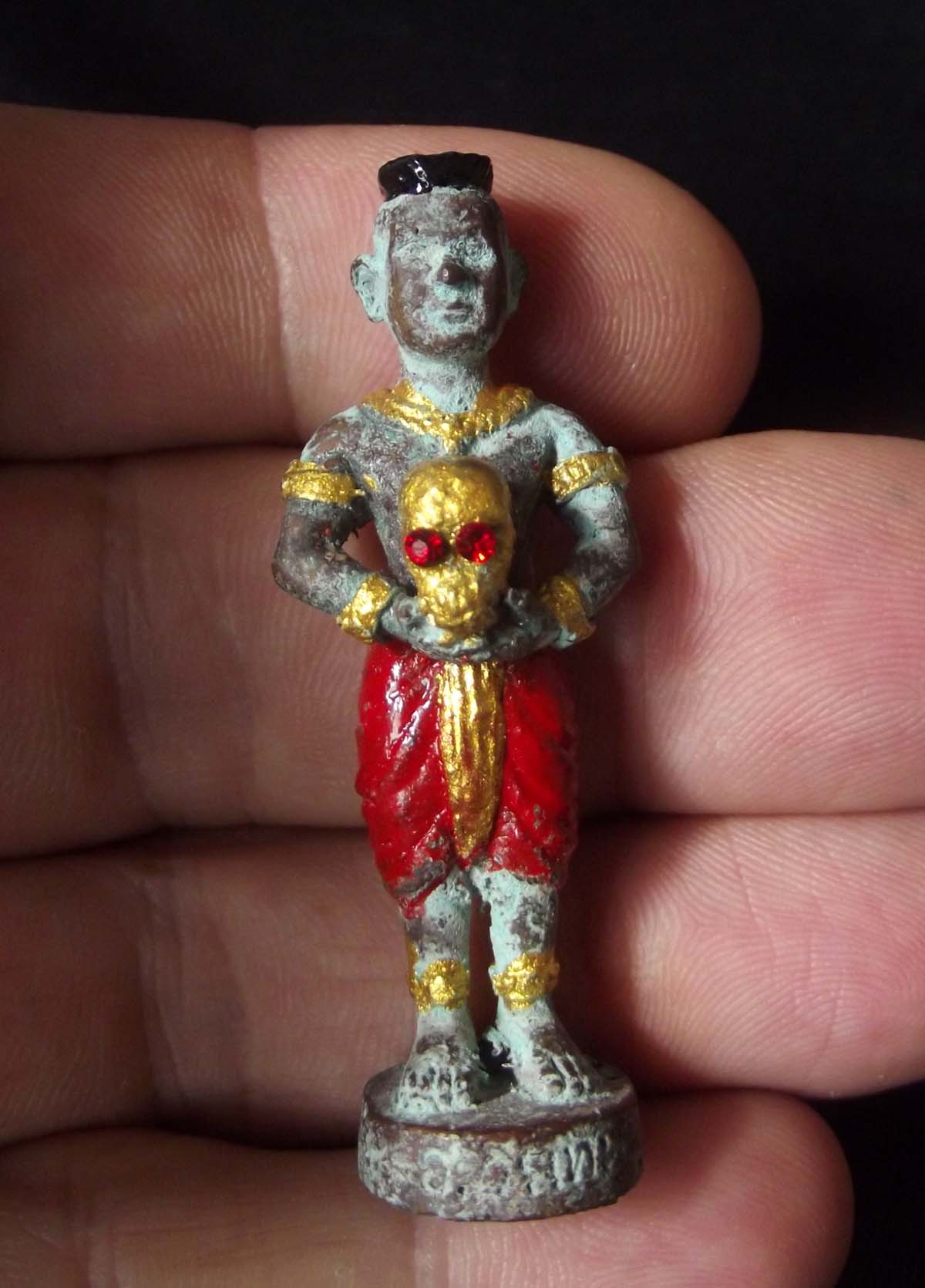 Kumarn Plai Payont Pongan Khun Sai 5 x 1.5 Cm - Nuea Chanuan Kumarn Gao Gote Pasom Tapu Sangkawanorn (9 Kumarn Bones with Coffin Nails + Chin Aathan insert) - Ajarn Wirataep Yan Kroo Prasit