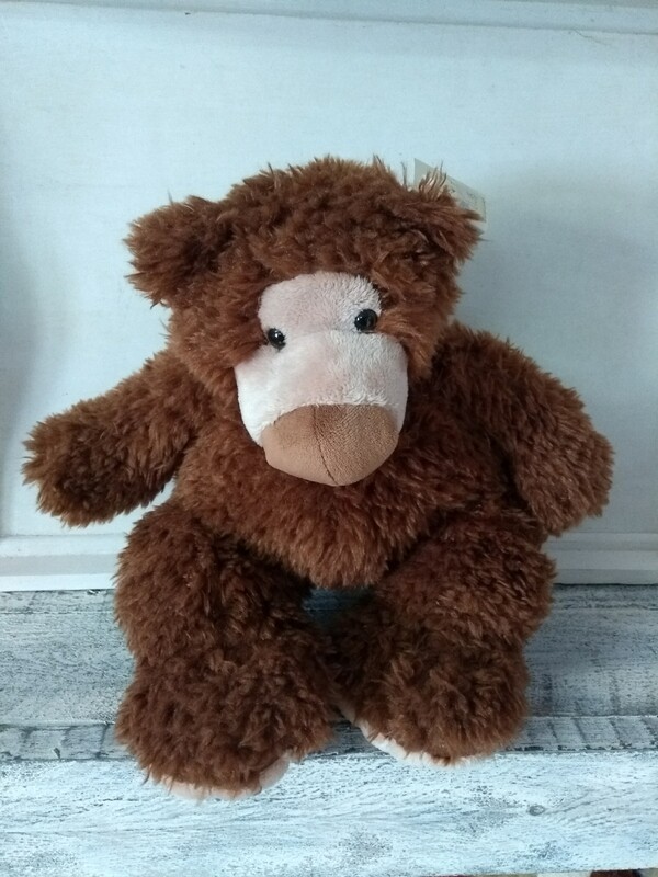 Aapje  bruin 25 cm hoogte