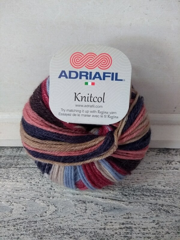 Knitcol Beige-donker blauw-bordeaux