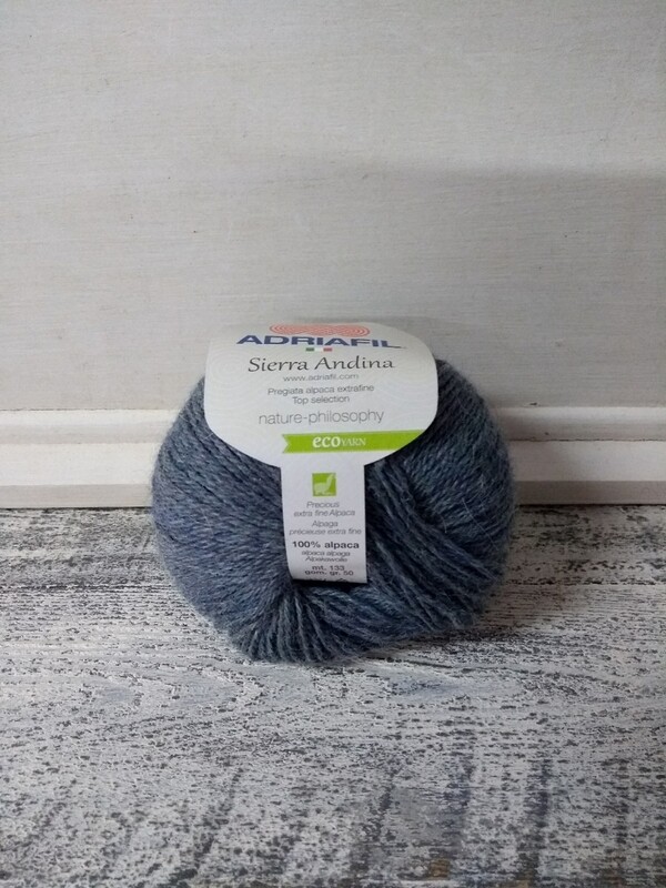 Sierra Andina Jeans blauw