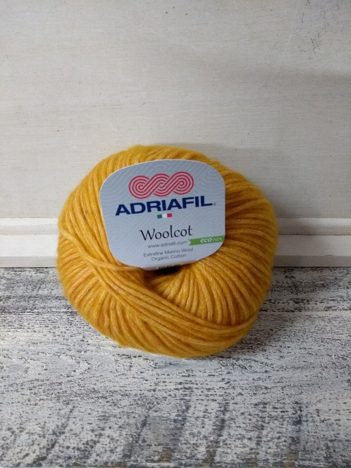 Woolcot Oker
