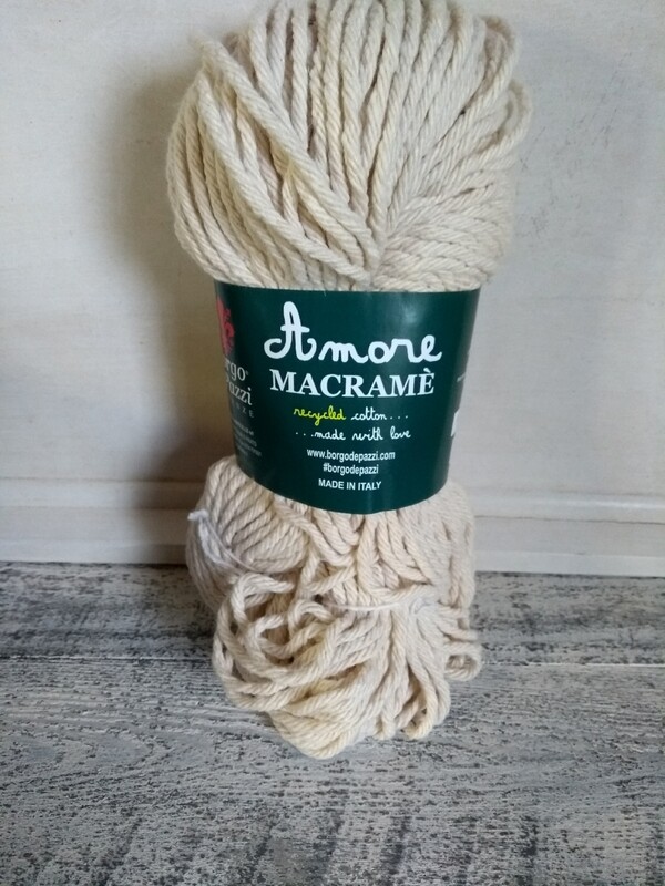 Amore Macramé Ecru