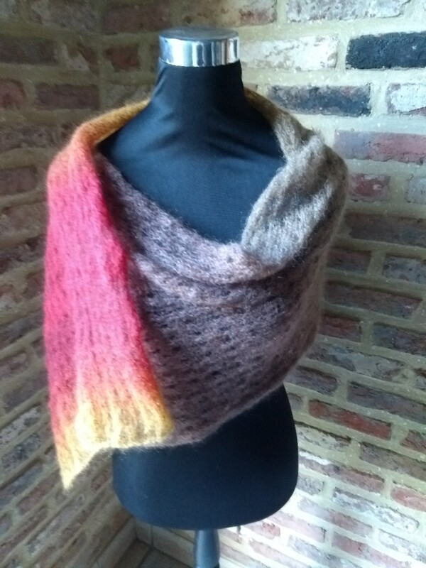 Fijne sjaal Mohair Bordeaux Taupe