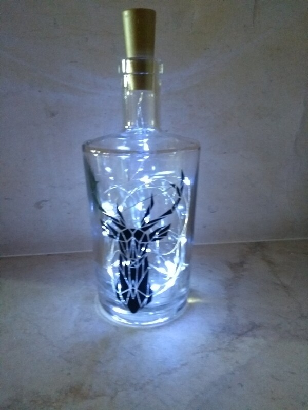 Rechte fles met motief zwart en ledlichtjes