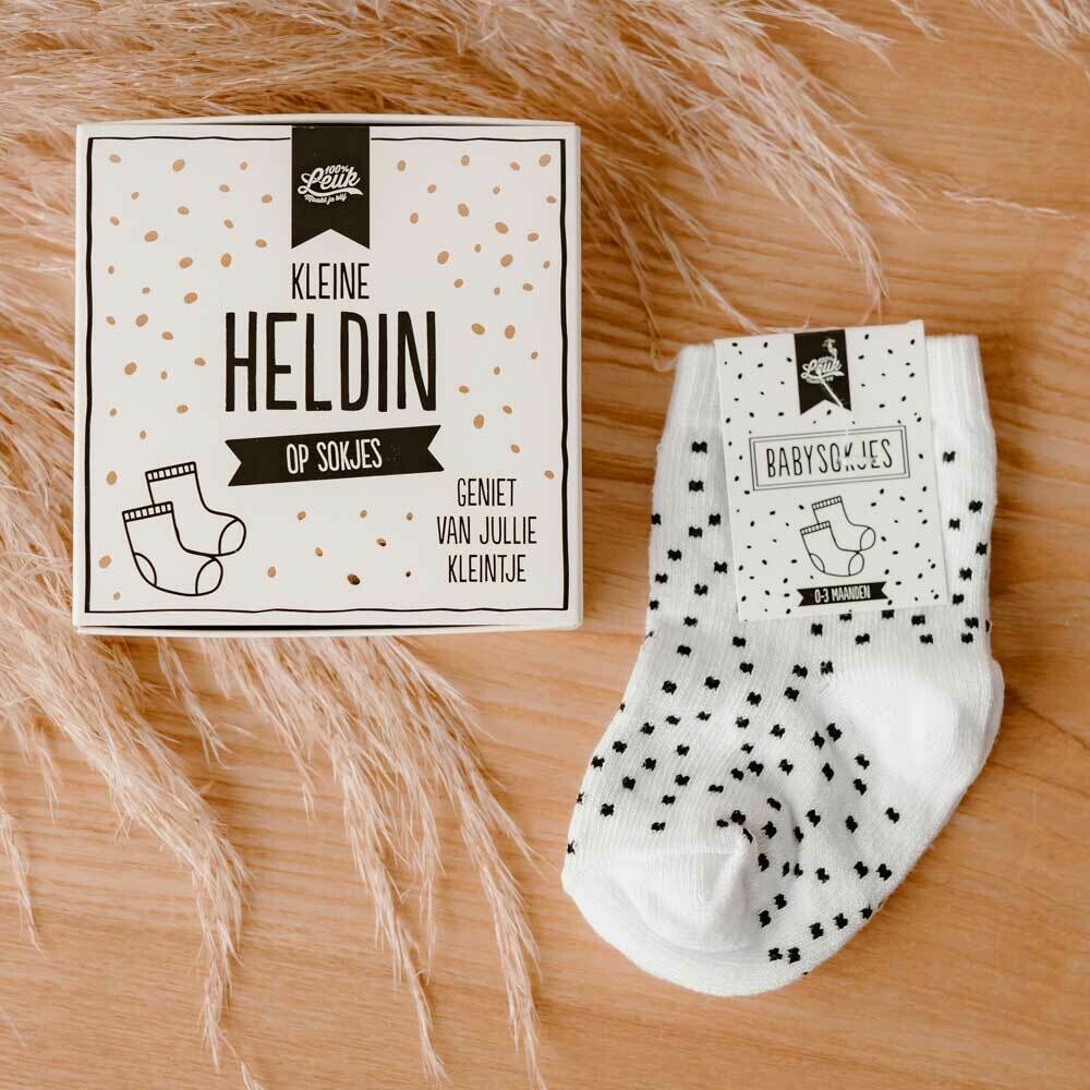 100%Leuk - Baby – Baby – Kleine heldin op sokjes
