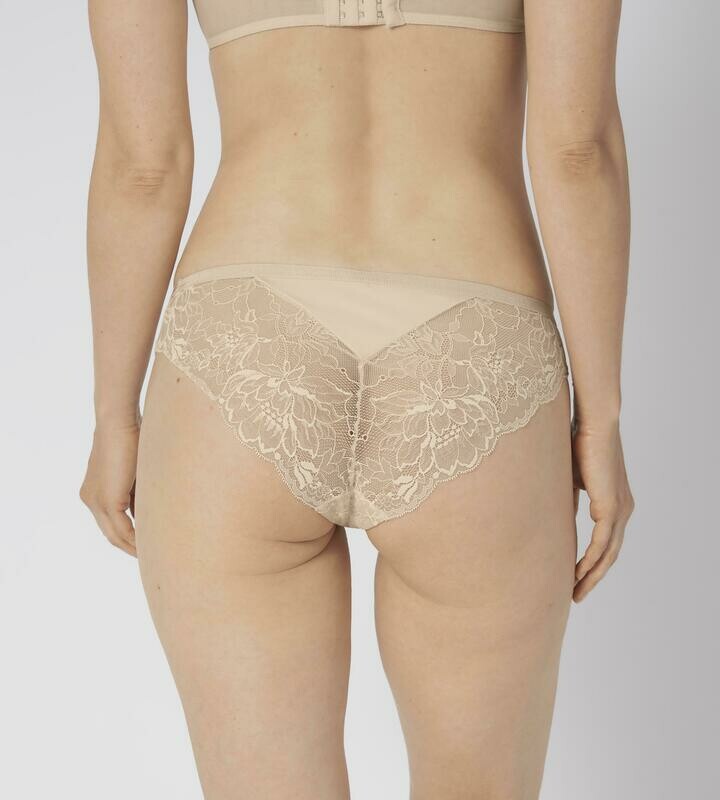 Triumph - Amourette Charm Brazilian - Creamy Dream