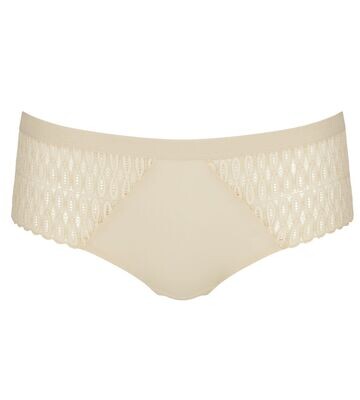 Triumph - Aura Spotlight Maxi - Creamy Dream