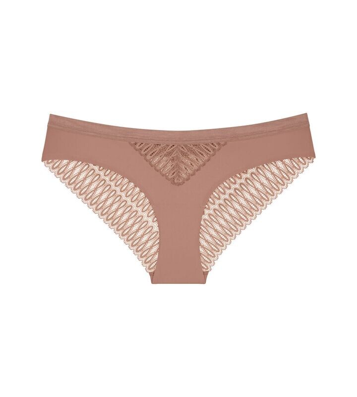 Triumph - Aura Spotlight Brazilian - Sunkiss -