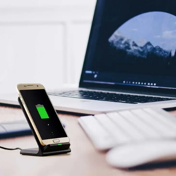 LAX GADGETS   -Snelle Qi draadloze opladerstandaard