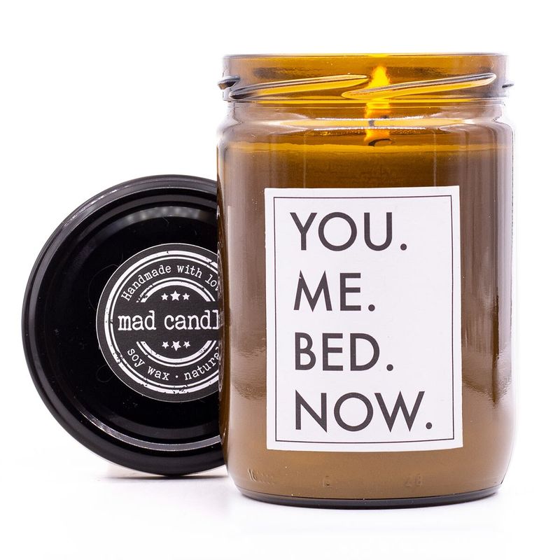 Mad Candle - Handgemaakte, ambachtelijke geurkaars - You. Me. Bed. Now.