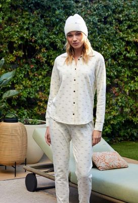 Barandi Dames Pyjama – Toscane – Doorknooppyjama in zacht katoen – Crème met subtiele print