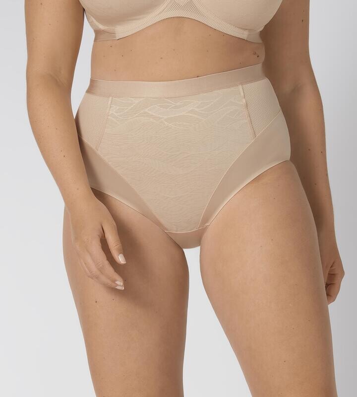 Triumph - Airy Sensation Maxi - Huidskleur