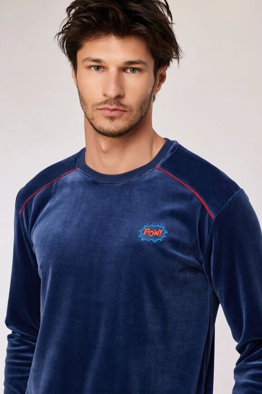 Woody - Donkerblauwe pyjama met gestreepte broek in velours