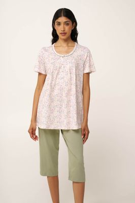 Vamp – Zomerse pyjama met korte mouwen en capribroek – 100% katoen – Roze print / groen