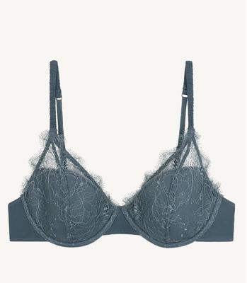 Love Stories - Gwyneth - Voorgevormde Beugelbeha Grijsblauw – Luxe Kant BH met Optimale Ondersteuning Love Stories - Gwyneth - Voorgevormde Beugelbeha Grijsblauw – Luxe Kant BH met Optimale Ondersteuning