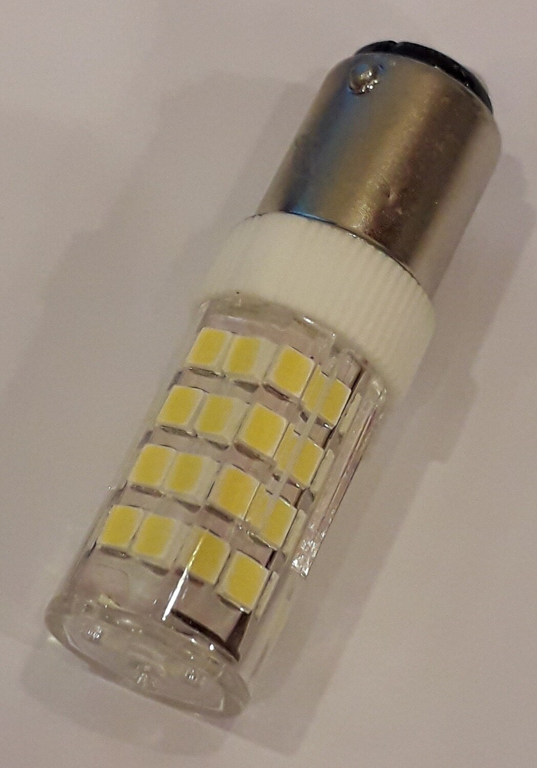 LED lampje bajonet voor Singer - Bernina - Husqvarna etc