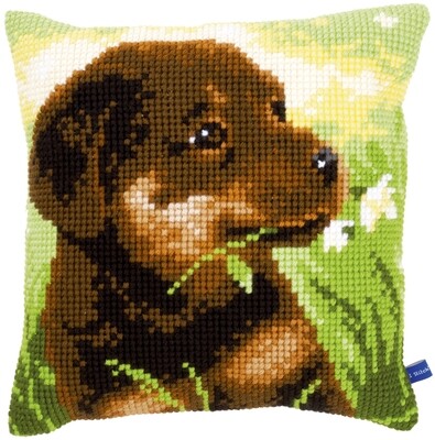 Kruissteek kussen Rottweiler pup