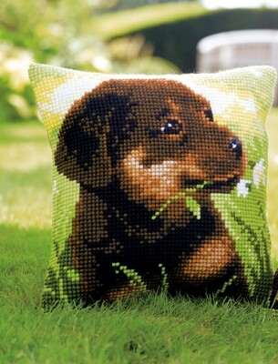 Kruissteek kussen Rottweiler pup