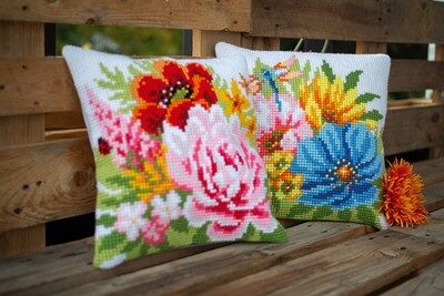Kruissteek kussen Kleurige bloemen
