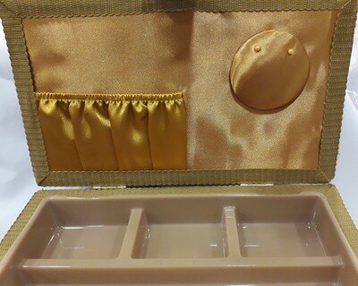 Naaibox "Fashion" mosterdgeel