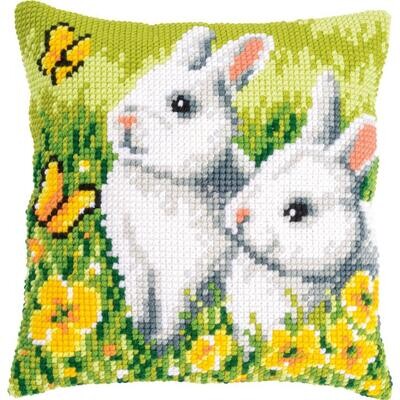 Kruissteek kussen Konijntjes en vlinders