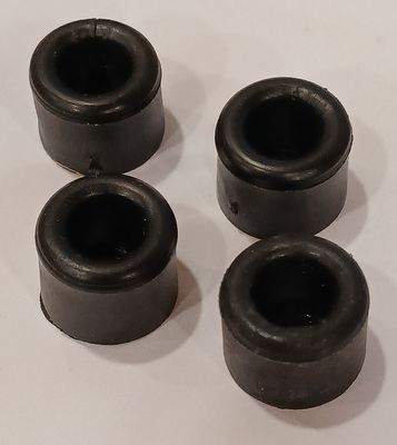 Rubber pootje (4 stuks) voor Singer reeksen 400 - 600 en 700