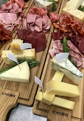 Mediterrane kaas en charcuterieplank 250g/pers