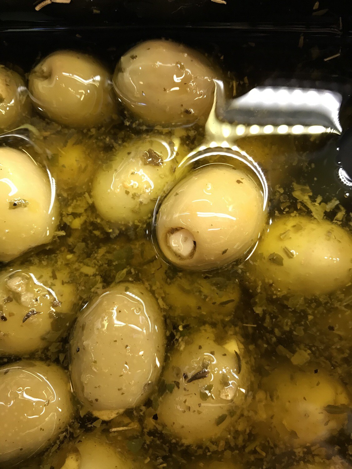 Groene olijven gevuld met knoflook 150g