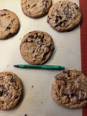 Huisgebakken 'Chocolate chip cookie XL' per stuk