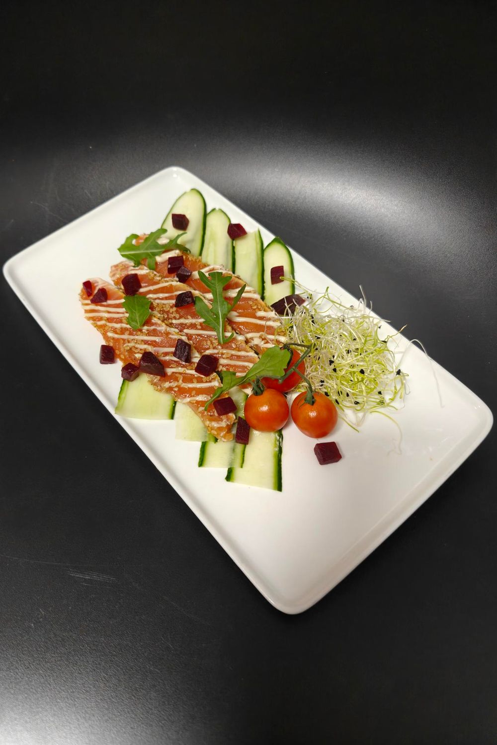 Tataki van Zalm met Sesamdressing