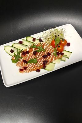 Tataki van Zalm met Sesamdressing