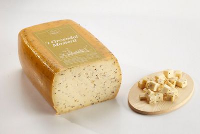 Mosterdkaas in sneetjes +-200g