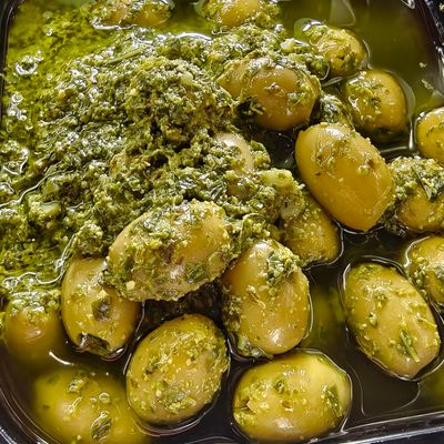 Groene Olijven met Verse Pesto 150g