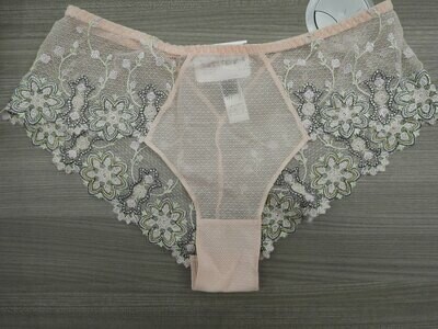 Louisa Bracq Matyo Peche: Shorty model