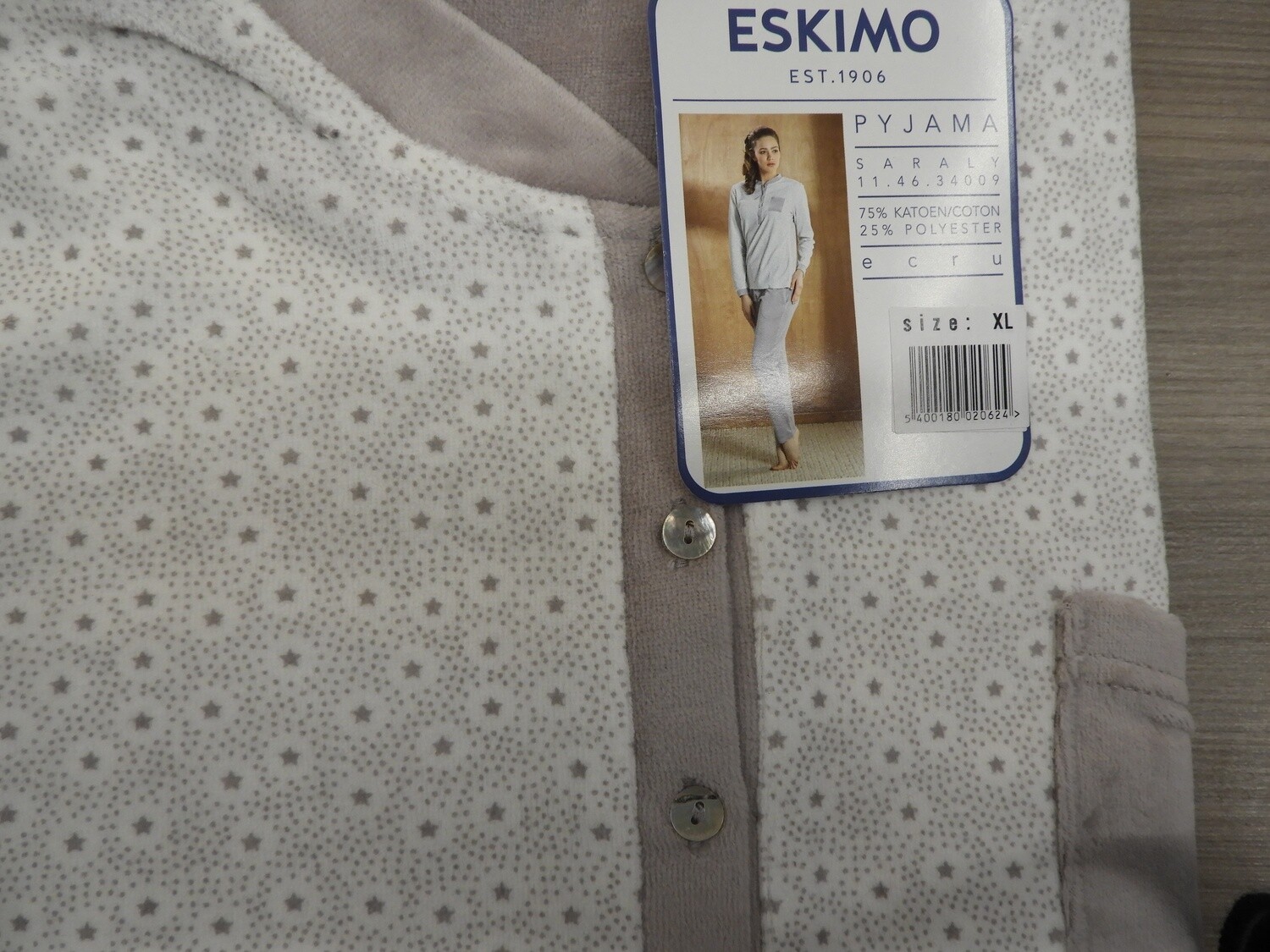 Eskimo Dames pyjama: Saraly Beige Velours