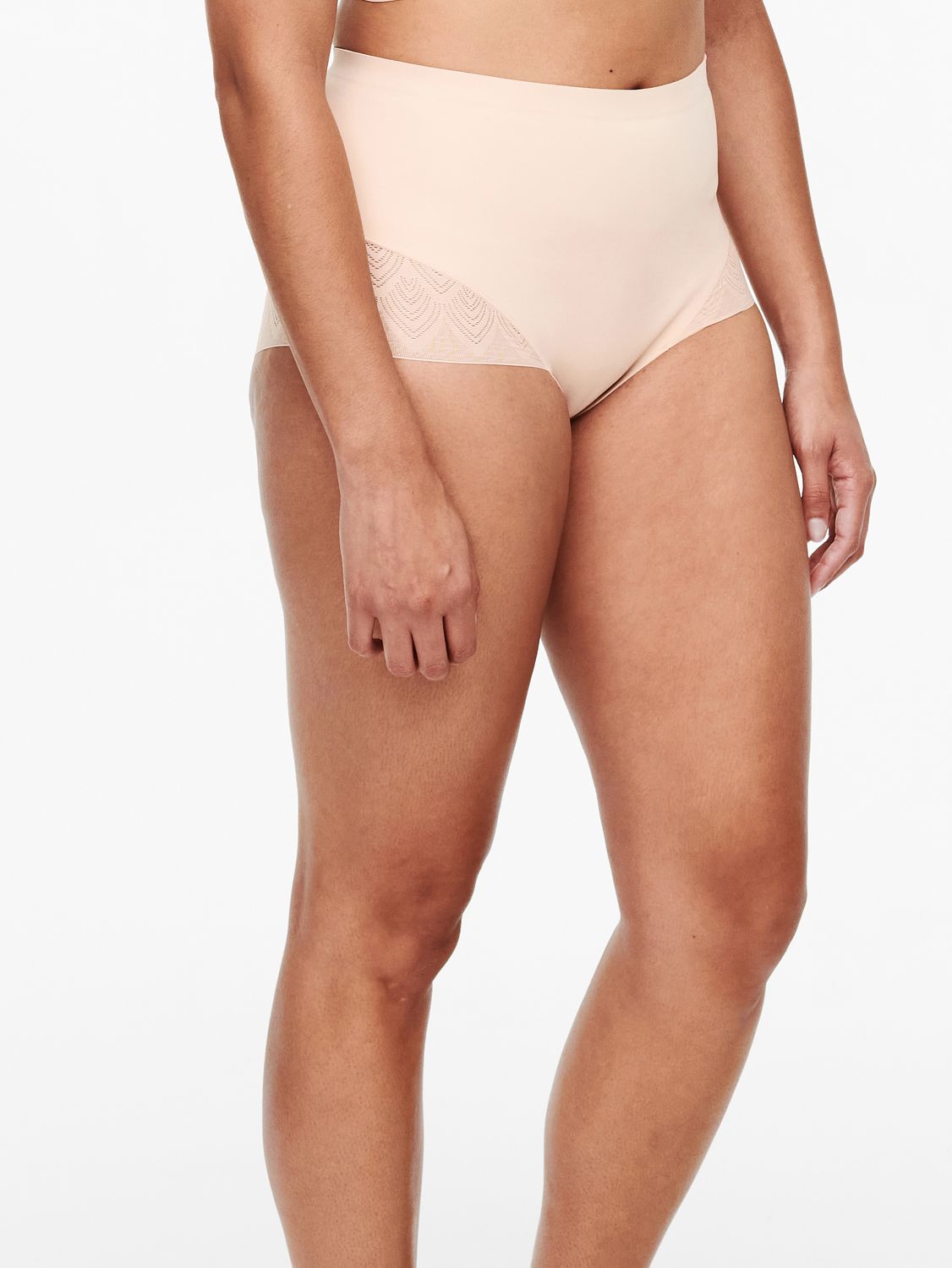 Chantelle Shaping full brief: Beige, corrigerend, taille slip