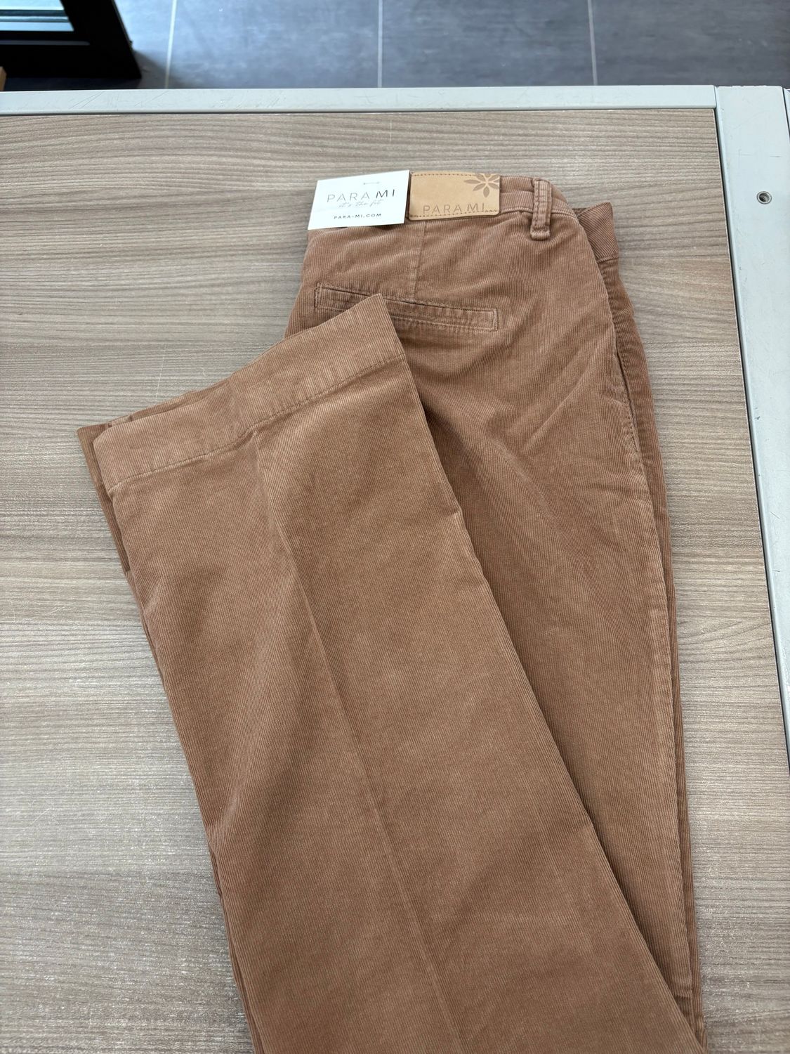 Para Mi broek: Vayen, ribcord, Light Brown
