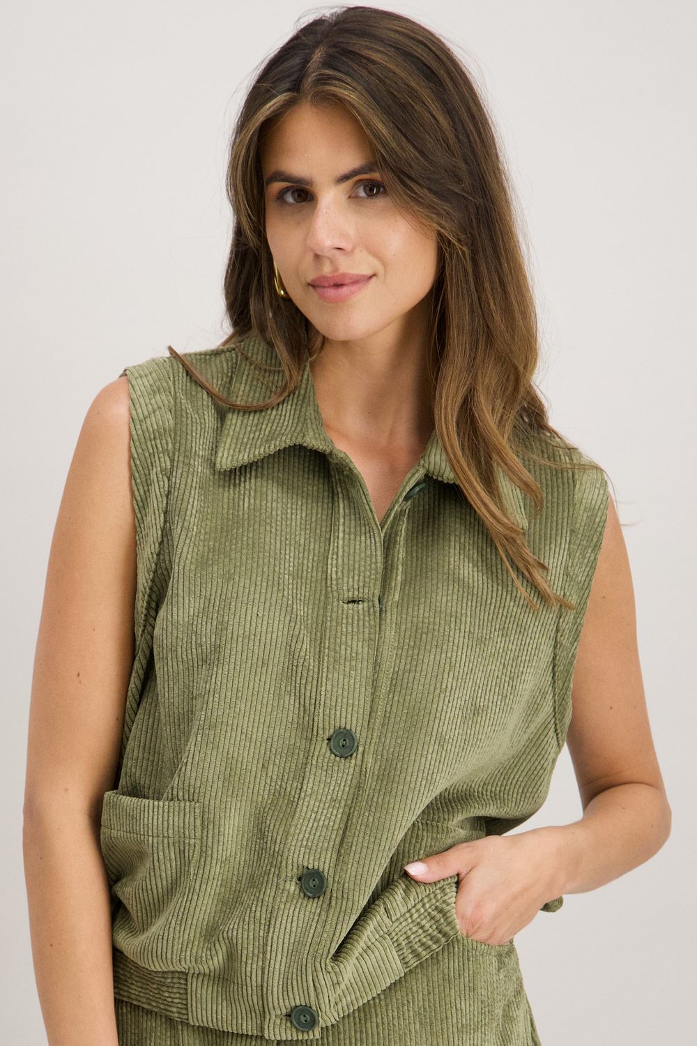 Signe Nature Gilet: Mouwloos, Kaki, Ribfluweel
