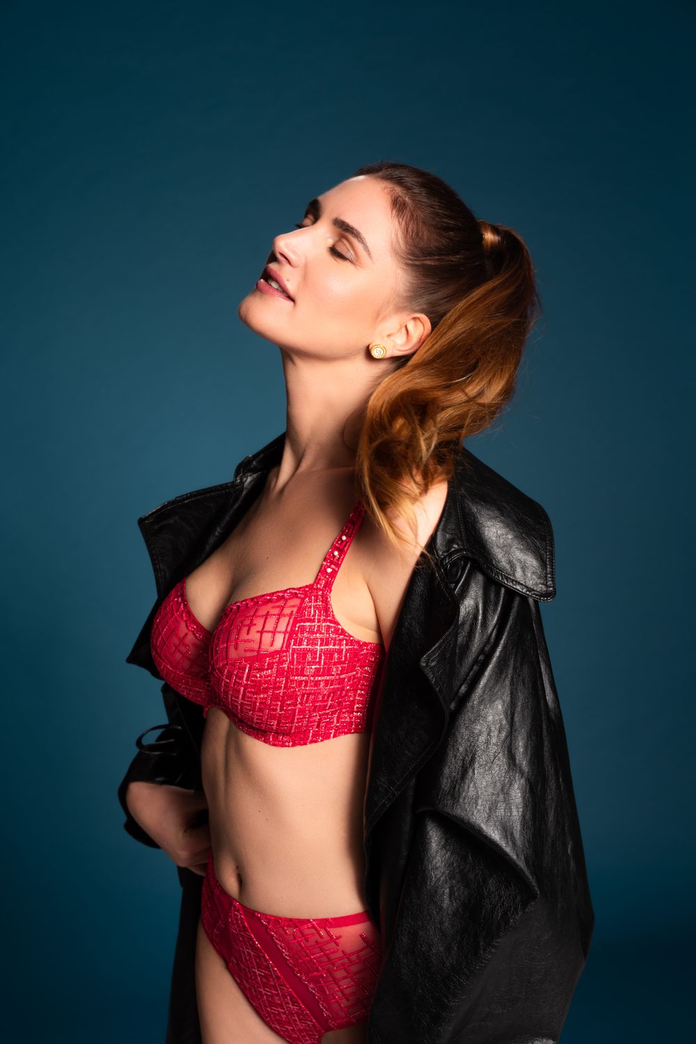 Louisa Bracq Taille slip: Tweegy, Rouges a Levres, Europese Maten