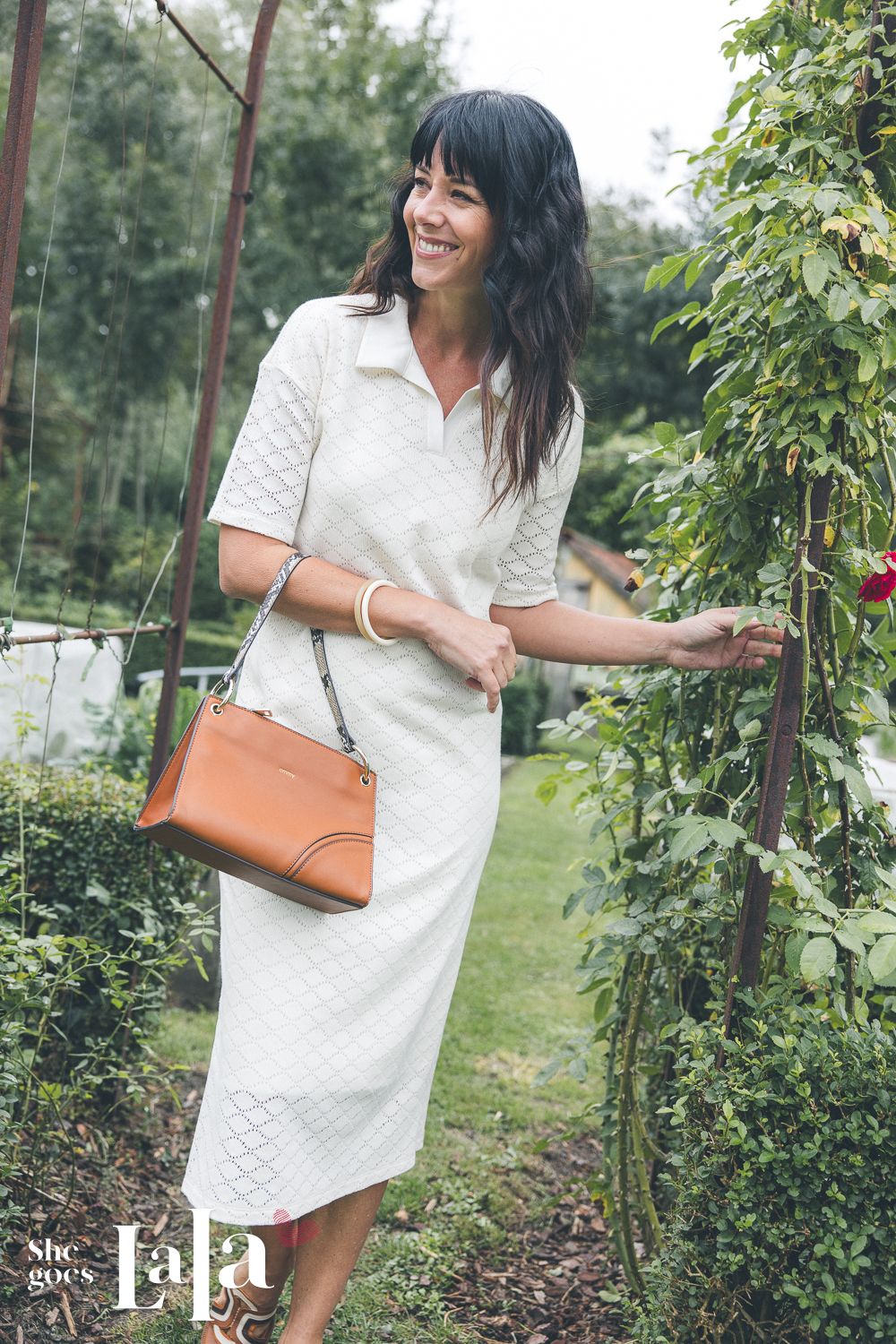 She Goes LaLa Hemdskleed: Off White, Ajour, gevoerd