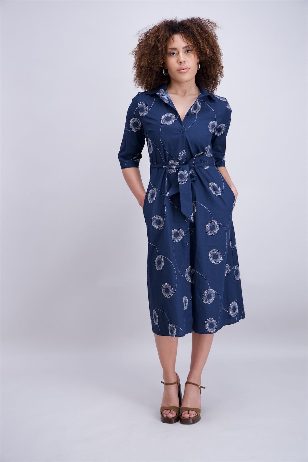 Signe Nature Kleed: blauw / wit, hemdskleed