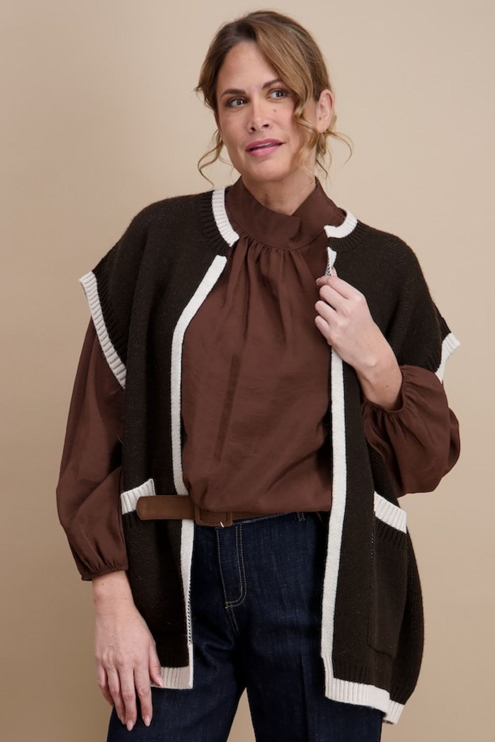 Signe Nature Dames Gilet: Bruin afgewerkt met beige