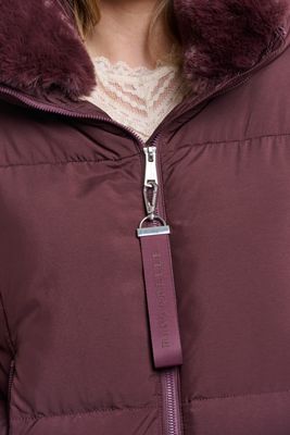 Rino &amp; Pelle Vest: Joni, Fudge Cloak ( Bordeau kleur )