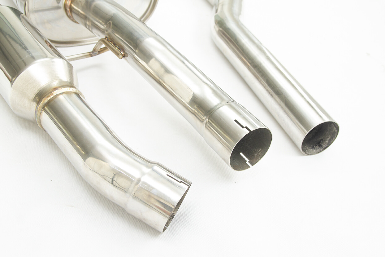 INVIDIA - Q300 Cat Back Exhaust with Black Straight Cut Tips (Evo X 08-16)