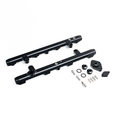 DEATSCHWERKS - 3 Valve Fuel Rail (Mustang GT 05-10)