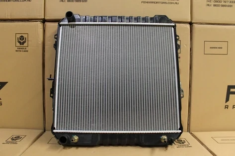 38784 Radiator FENIX - Toyota LJ78 Landcruiser Radiator