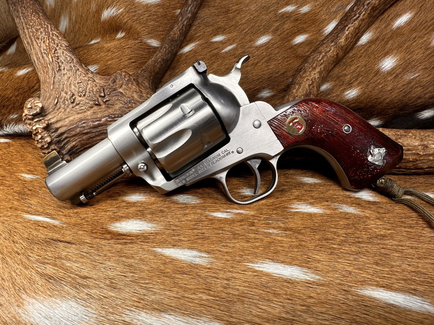 Custom ruger new model super blackhawk 44mag revolver