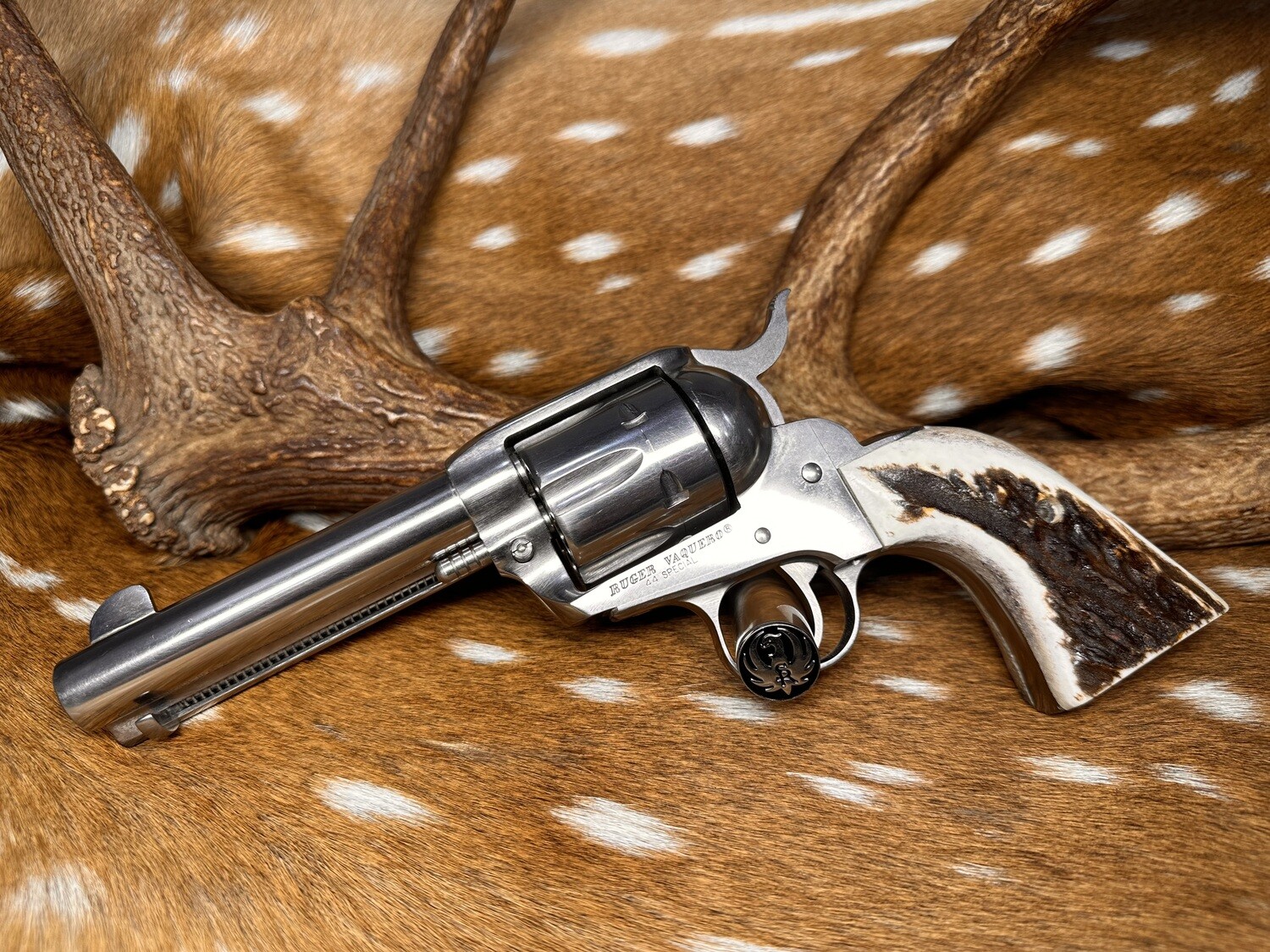 Ruger New Vaquero .44 Special Revolver