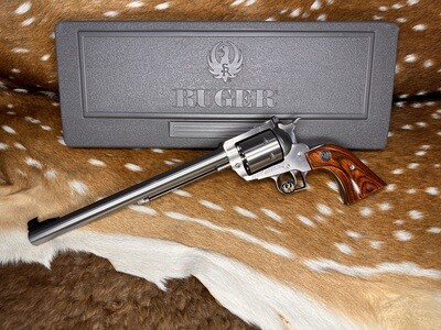 Ruger New Model Super Blackhawk .44 Magnum Revolver